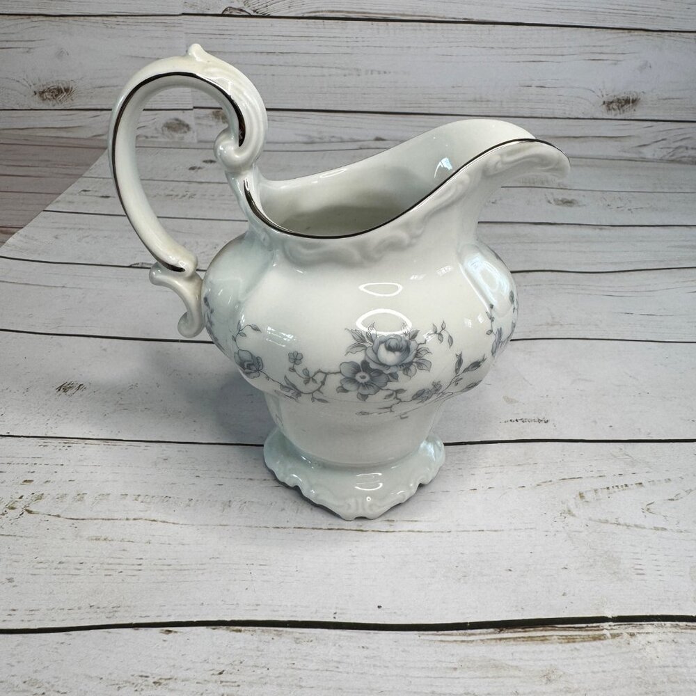 Vintage Johann Haviland Blue Garland Creamer Pitcher Bavaria Germany‎ Porcelain